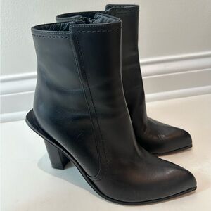 Alexander McQueen Leather Western Boots